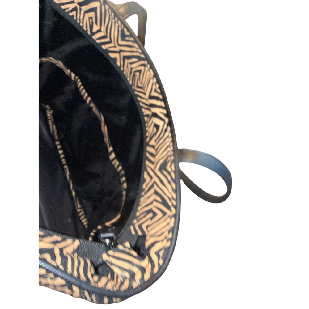 Vera Bradley quilted zebra print everyday tote bag - Picture 5 of 5